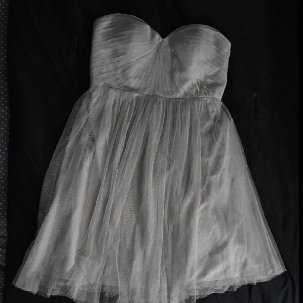 NWOT Beige Jenny Yoo Collection tulle short strap